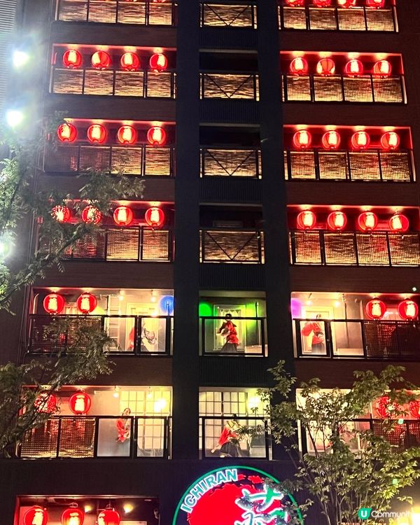 福岡一蘭總店限定歌舞表演