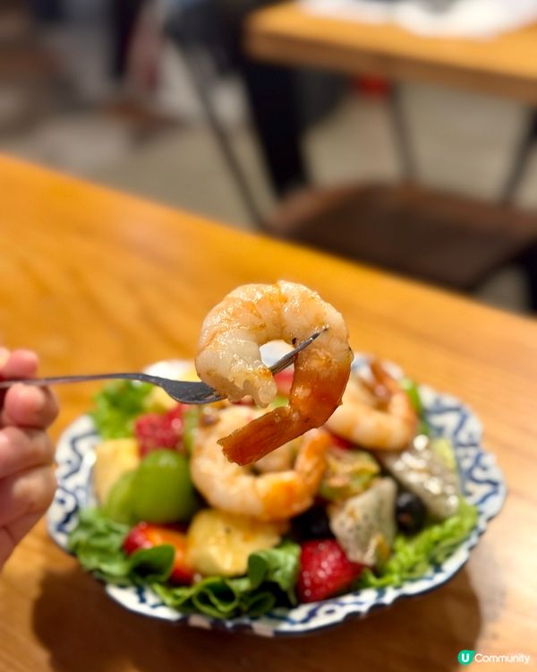 銅鑼灣出色樓上泰菜  必食醉貓炒河