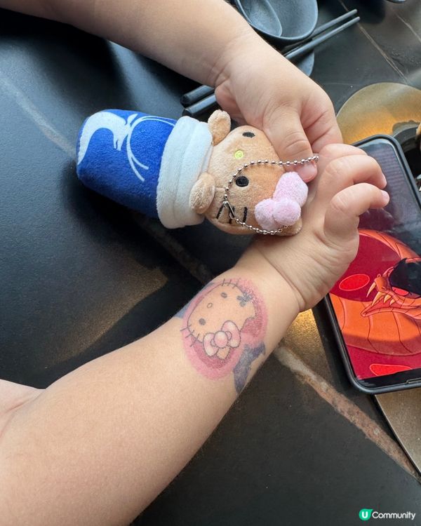 巨可愛瑞幸聯乘Hello Kitty 