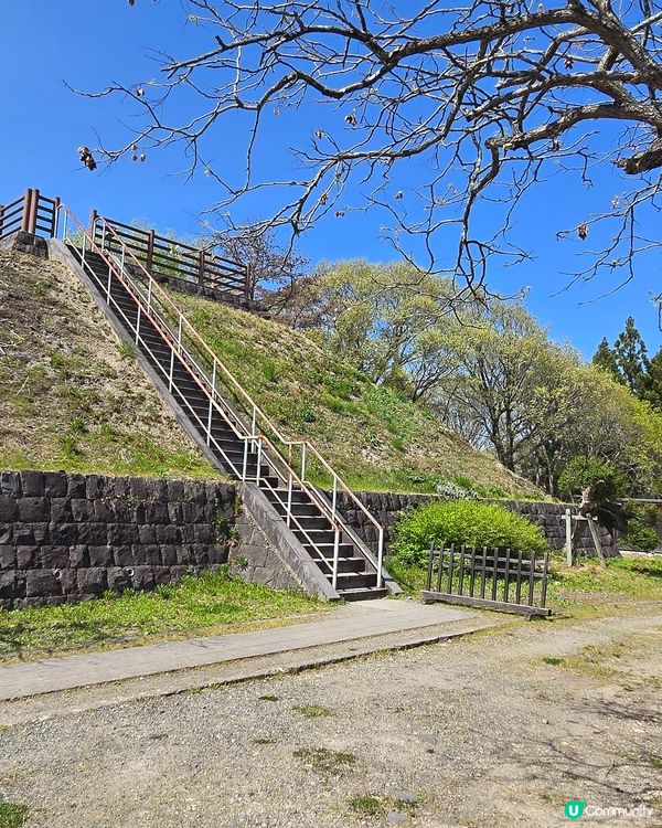 日新館