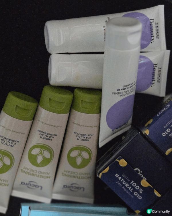 Hand cream, q10 cream不能少