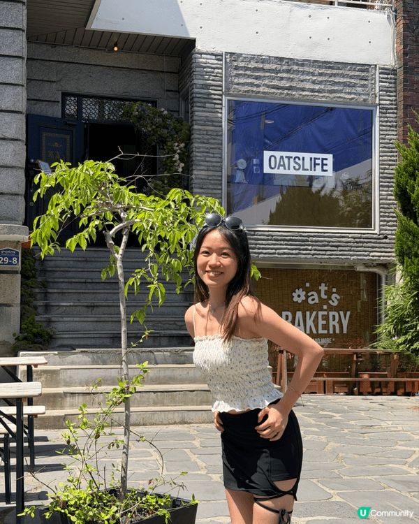 上星期快閃韓國兩日 去左幾間收藏已久既cafe 拍照打卡 很...