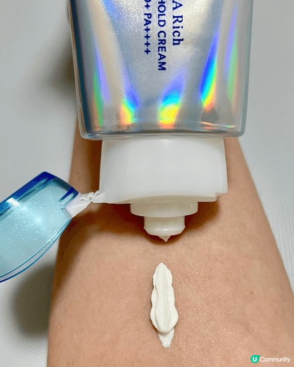 我購入左呢隻Biore防曬乳，好work, 質地好易推，皮膚...