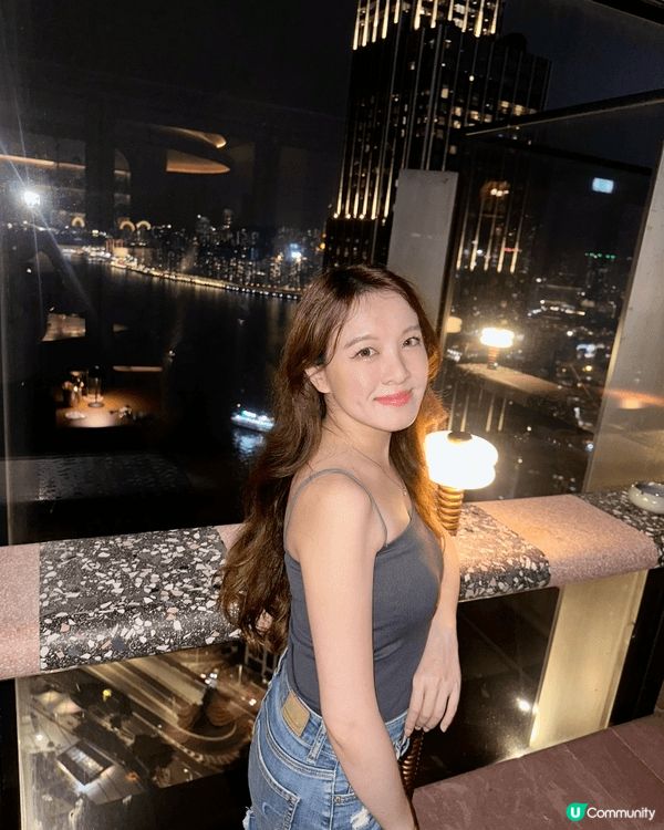 香港打卡50樓夜景泳池酒吧🩵🥂✨