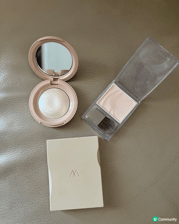 Benefit 的眉筆和眼線筆非常啷Lasting而且有旅行...
