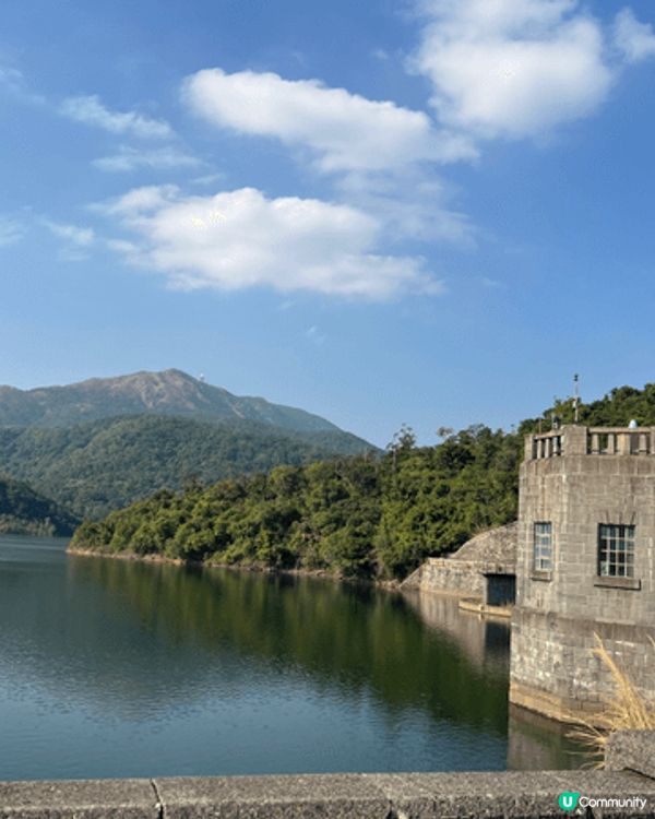 荃灣城門水塘是一家大細郊遊的好去處，位於城門郊野公園內，以壯...