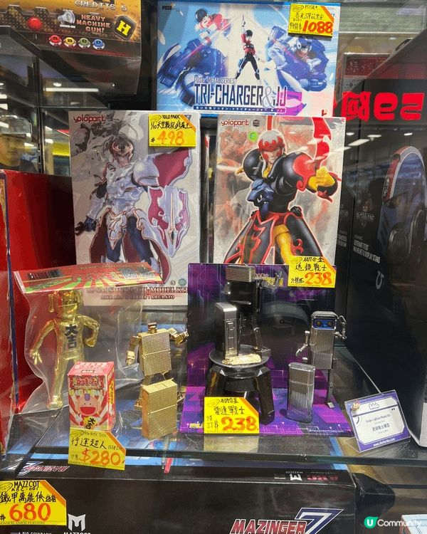 行經沙田一間玩具店，見到遺忘咗好耐嘅公仔，「黃金戰士」，童年...