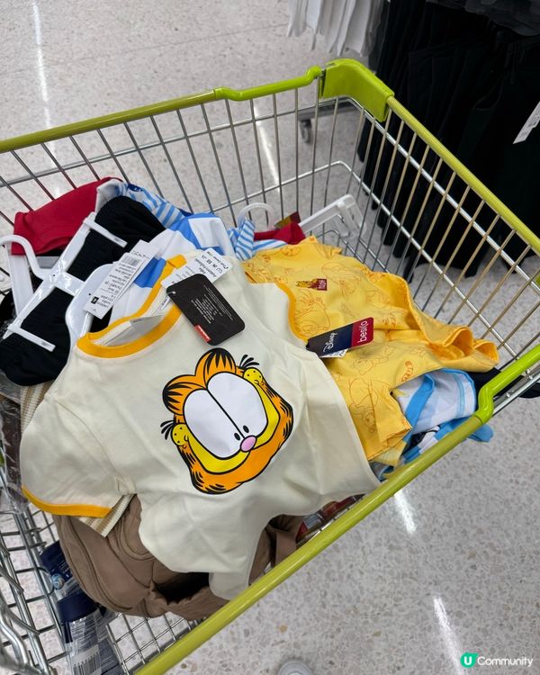 曼谷Big C HK$25 一件迪士尼衫