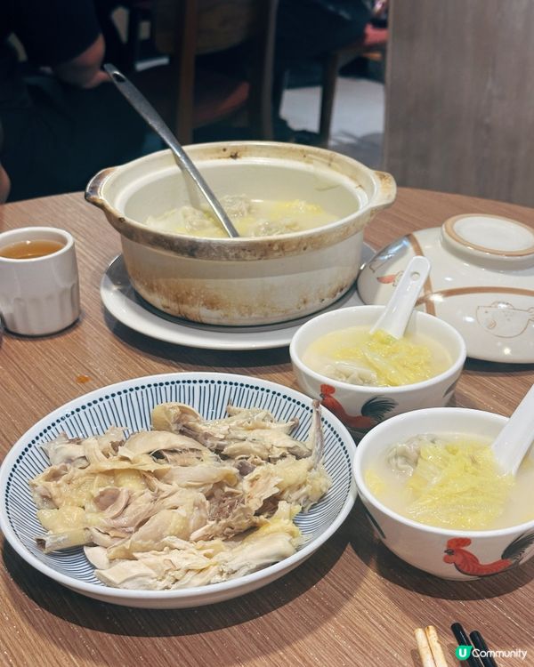 雲吞雞煲超好食！