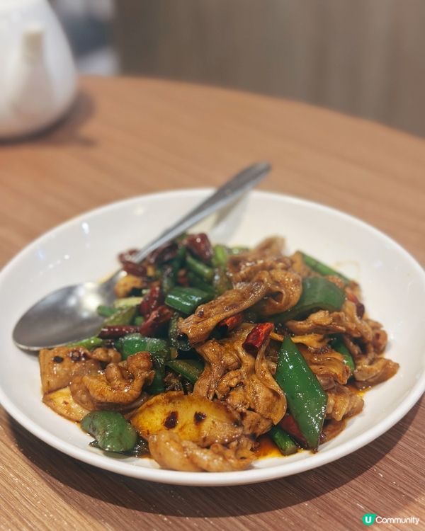 雲吞雞煲超好食！