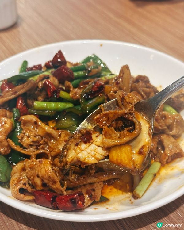雲吞雞煲超好食！