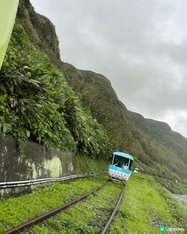 基隆深澳鐵道自行車，除了可以享受踏單車玩樂外，沿途更可欣賞海...