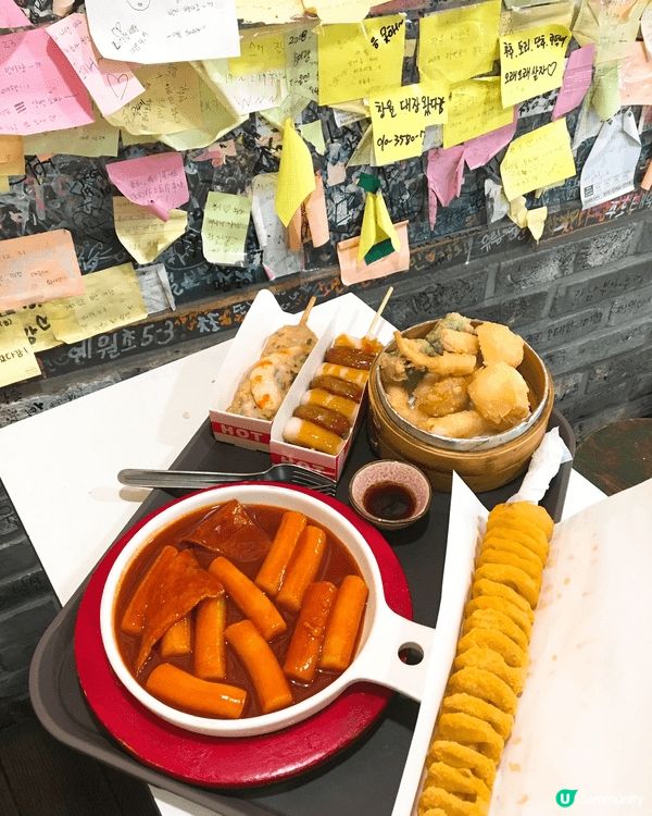 呢到係韓國釜山的一間很接近海邊的cafe，勁打卡able!!...