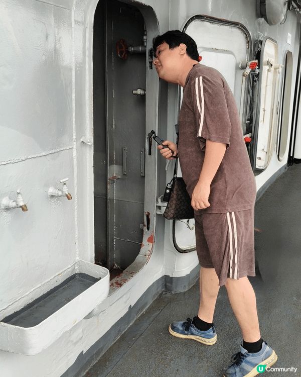 這天我們來到湛江軍事文化博覽園🚢，園區分為陸地與海上裝備區⚓...