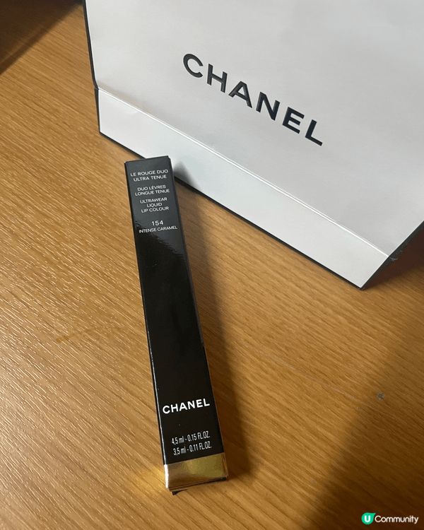 我最想推介這支 Chanel 雙效持色唇釉 #154 Int...