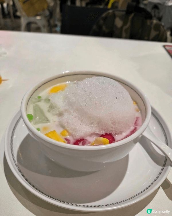 這裏是泰國Siam Paragon內的一間食店，它們的瀨尿蝦...