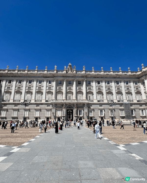 睇新聞見到教宗良十四世出訪西班牙🇪🇸時，有國王🫅王后👸🏻公主...