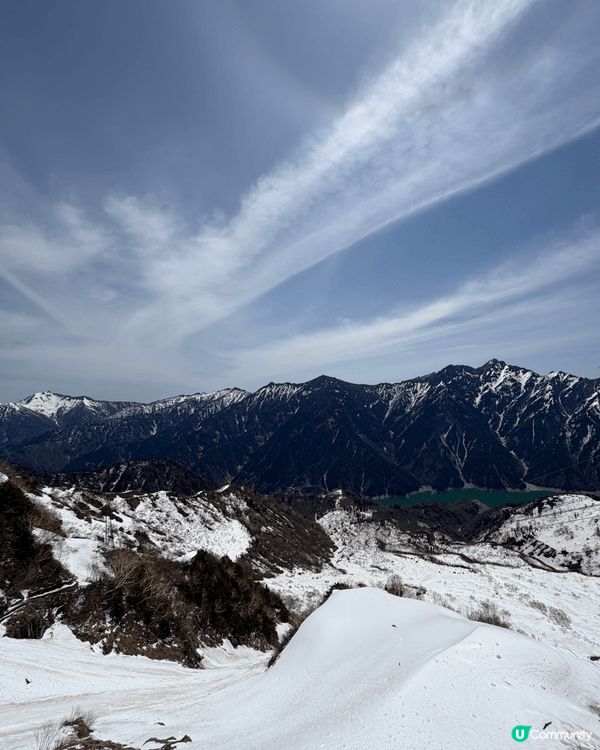 立山黑部是日本阿爾卑斯的壯麗景觀，以巨大雪牆與黑部水壩聞名，...
