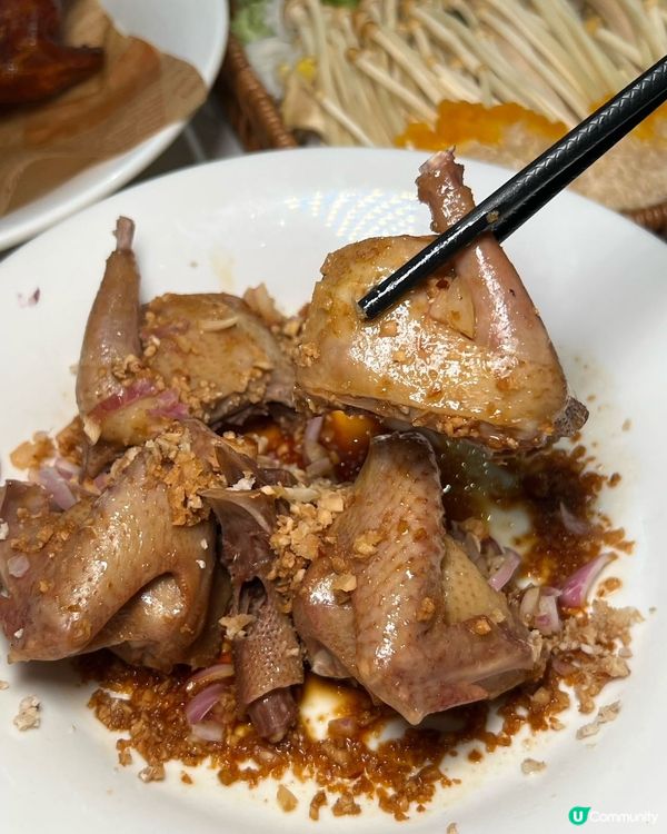 過關第一站!香港人15分鐘直達嘅乳鴿食堂,新出啫啫煲+養生鍋...