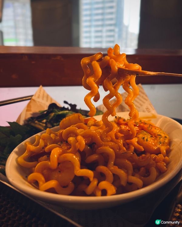 觀塘裕民坊型格cafe，免加一大大碟！😋