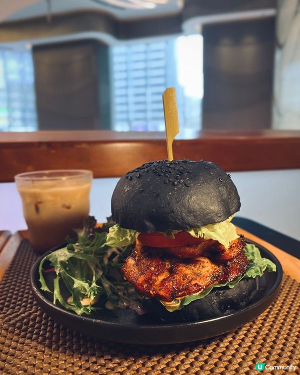 觀塘裕民坊型格cafe，免加一大大碟！😋