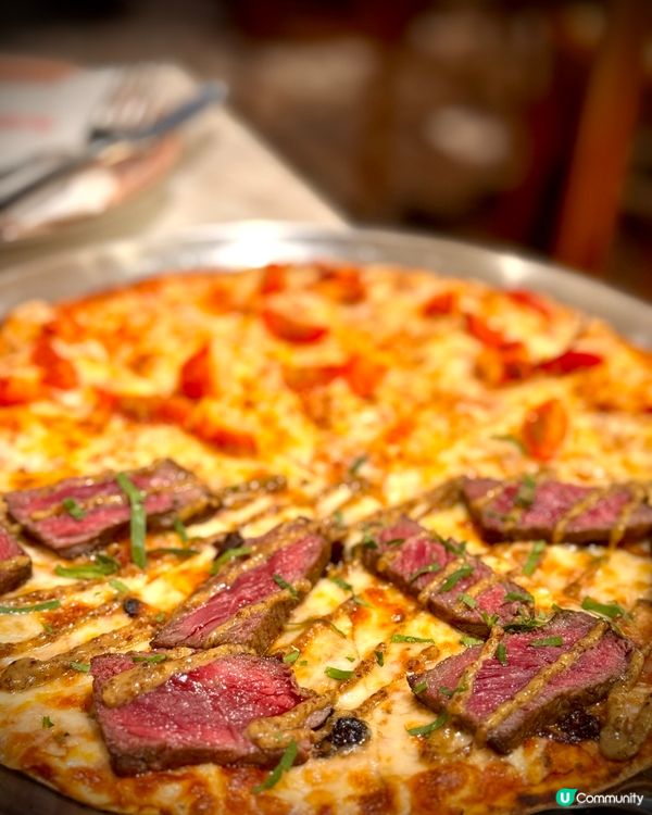 啓德「半牛半龍蝦」薄餅😍🍕