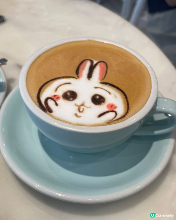 嘆完咖啡活力滿滿 ☕️🍰