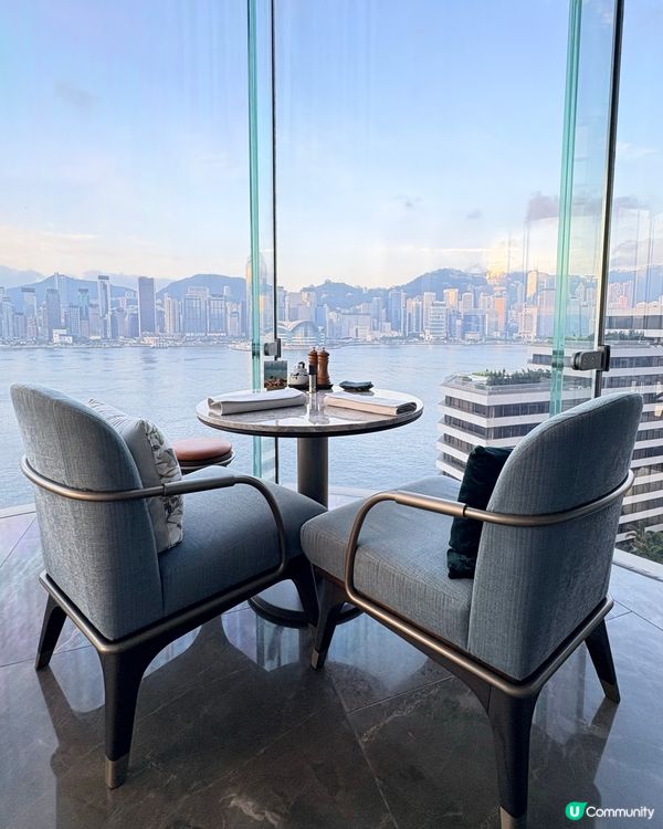 尖沙咀Victoria Café，180度維港海景，環境勁舒適