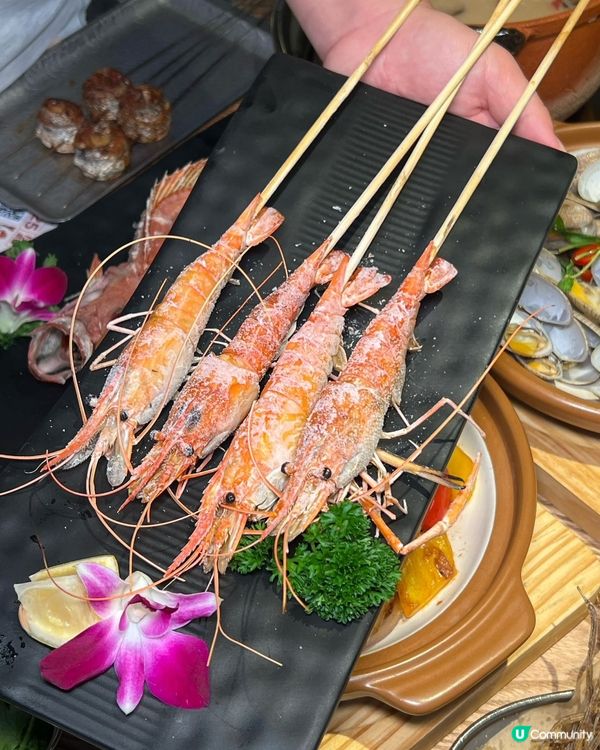 串殿2.0 😋 噴火燒海鮮！