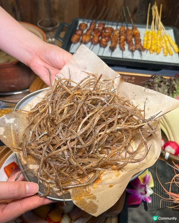 串殿2.0 😋 噴火燒海鮮！
