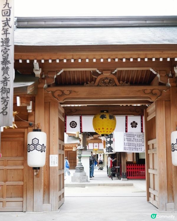 福岡市內著名的人氣古老神社