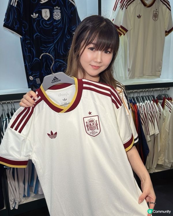 adidas希慎廣場世界盃期間限定店