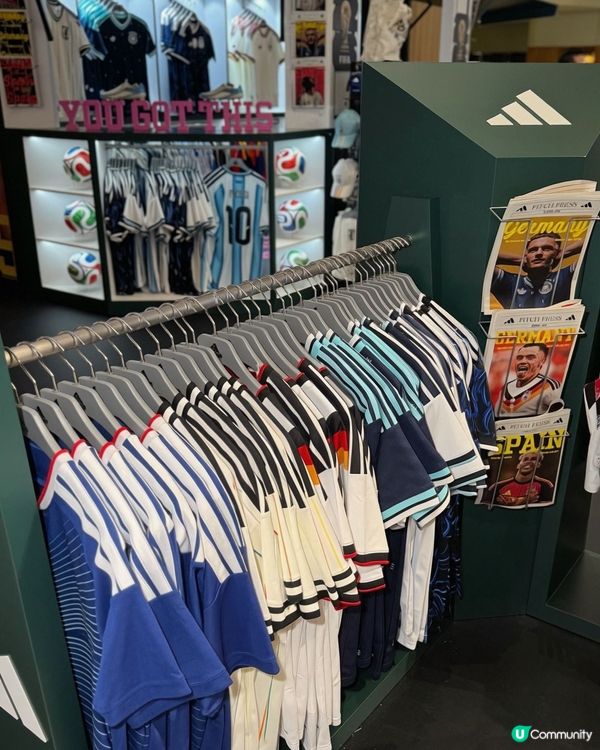 adidas希慎廣場世界盃期間限定店