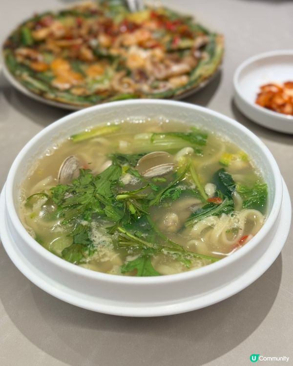 見到都流口水🤤 刀削麵必食！
