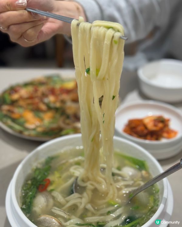 見到都流口水🤤 刀削麵必食！