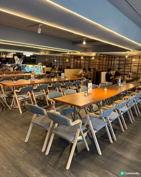 觀塘新開樓上cafe 超大
