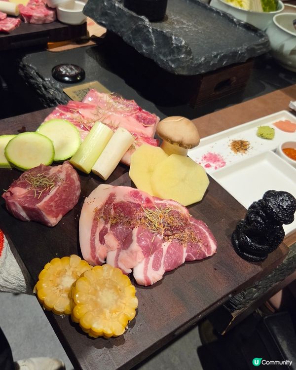 有專人燒埋既韓式BBQ