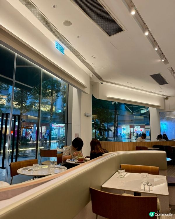 荃新天地180度玻璃Cafe  環境舒適食物高質