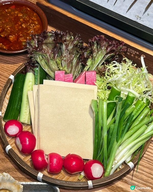 現場噴火烤海鮮！這間撸串聖殿太好食了