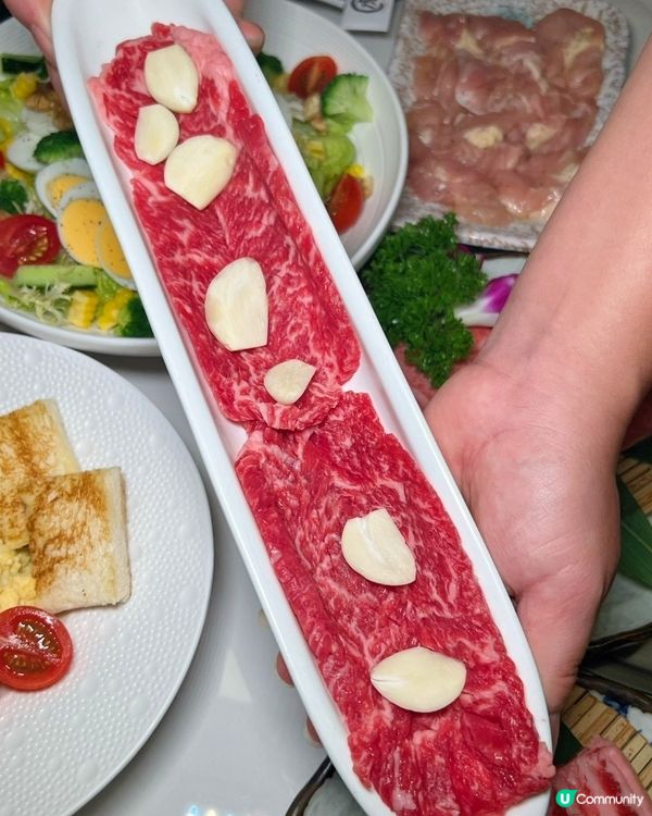 靈魂牛肉醬無限續！虎丸燒肉嘅米飯、生菜隨便加！
