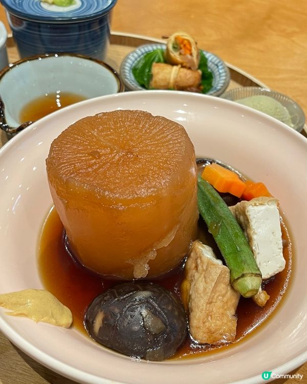 Bear! 黑膠碟主題cafe 荔枝角新分店