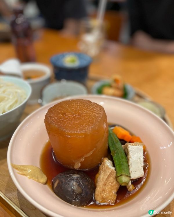 Bear! 黑膠碟主題cafe 荔枝角新分店