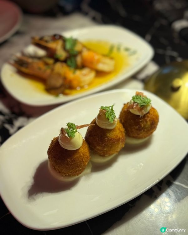 中環大館 古蹟食西班牙菜