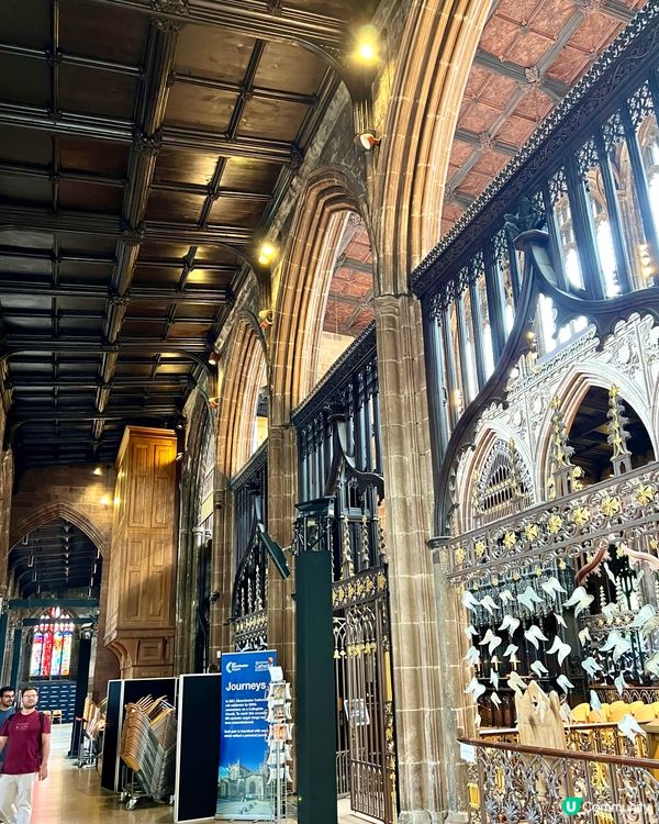 『英國』曼徹斯特古老教堂⛪️管風琴聲震撼迴盪