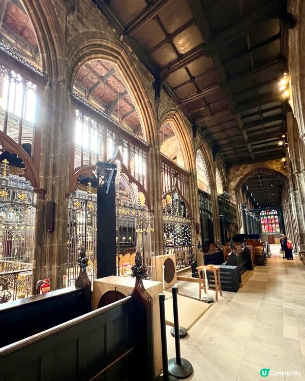 『英國』曼徹斯特古老教堂⛪️管風琴聲震撼迴盪