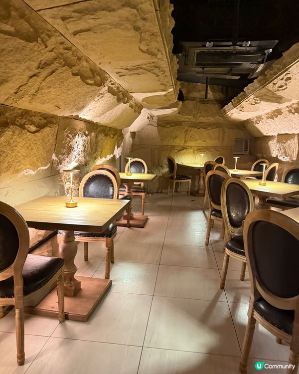 ｢防空洞穴｣主題餐廳