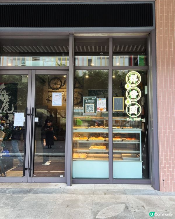 香港人由細到大的飲食文化一定離唔開茶餐廳☕️ 茶餐廳出餐快､...
