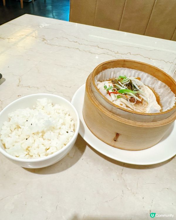 高雄大遠百！🍵🍽️ 🍵 天仁喫茶趣