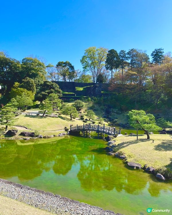 無縫直通！金澤城下水面如鏡的日式庭園🌿✨