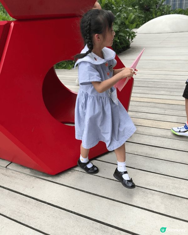 約咗女兒同班同學一齊係西九影畢業相，攝影師帶路先知原來M+3...